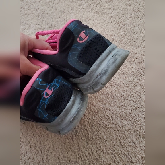 Champions - Picture 3 of 5